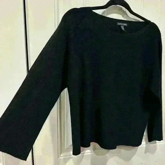 Women’s Eileen Fisher Black Blouse Top Shoulder Slits/Cutout 100%Merino Wool XS - Picture 3 of 13